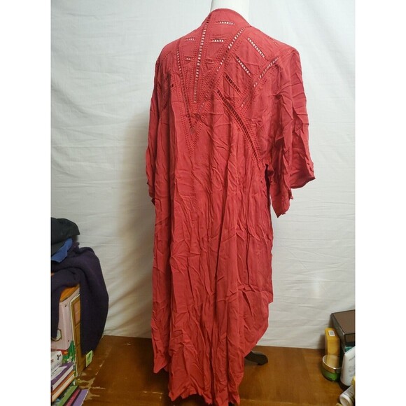 Torrid Red Crinkled‎ Gauze Crochet Longline Kimono Sweater Top Size 1/2 1X/ 2X - Picture 3 of 5